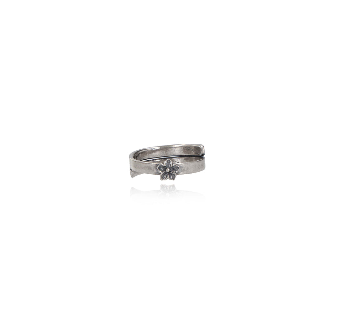 Mini Flower Ring