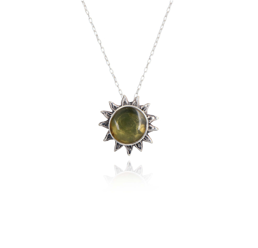 Sun choker with amber bezel