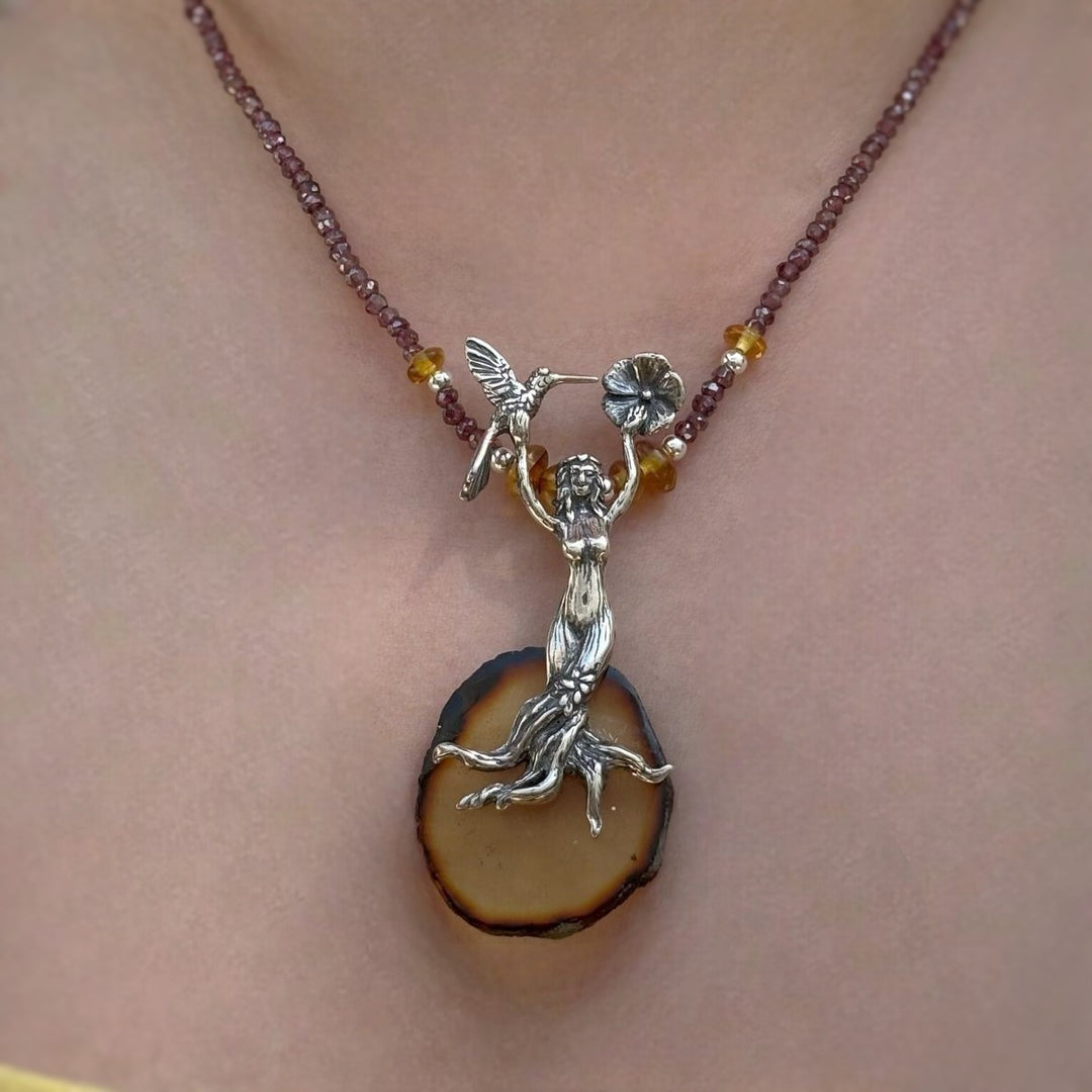 Collar Mujer Refugio