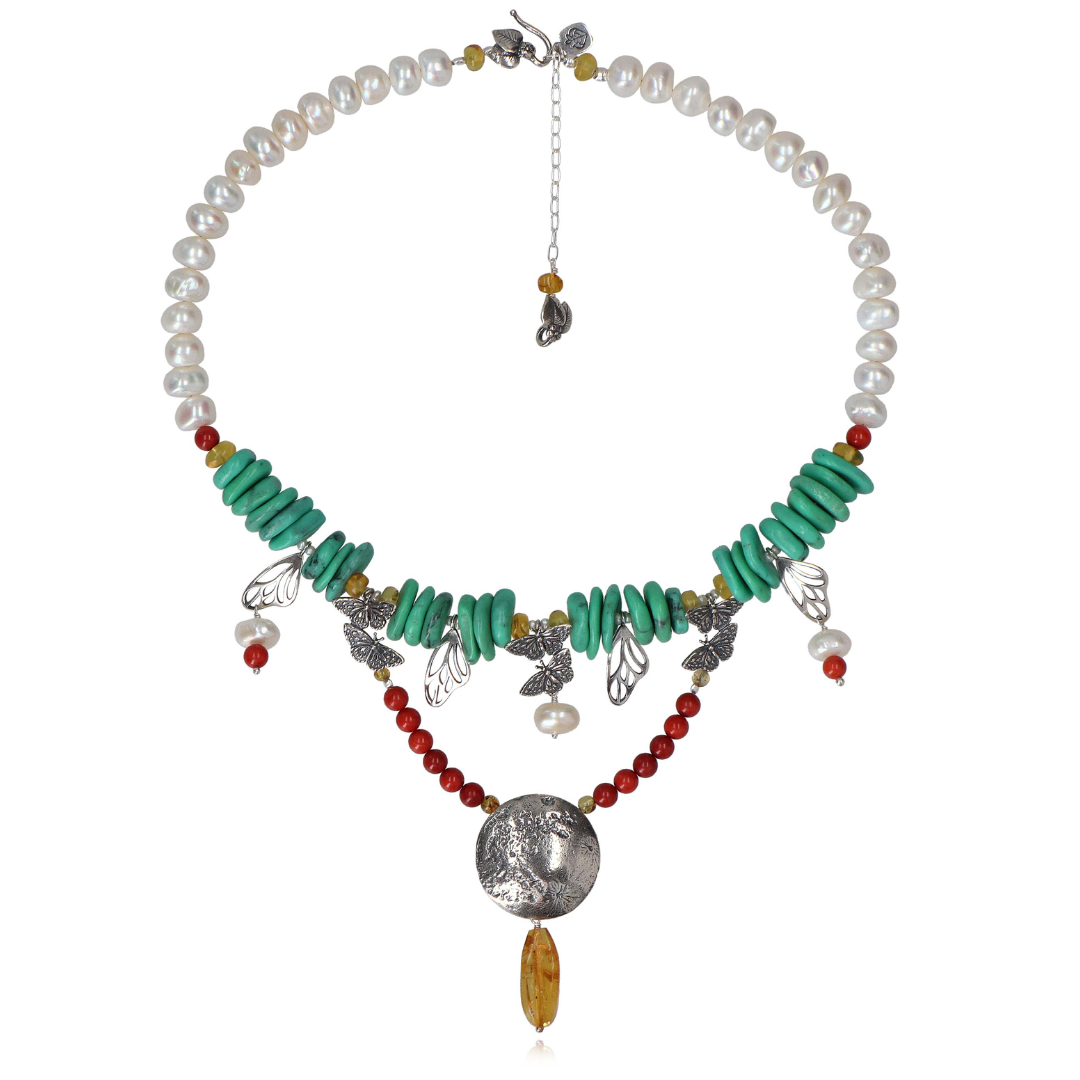 Collar Luna y Mariposas