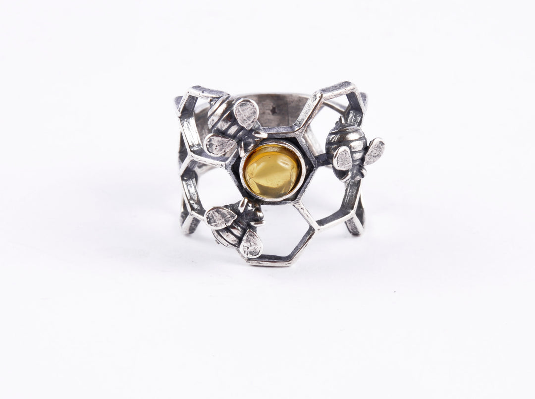 Honeycomb ring eleven chambers