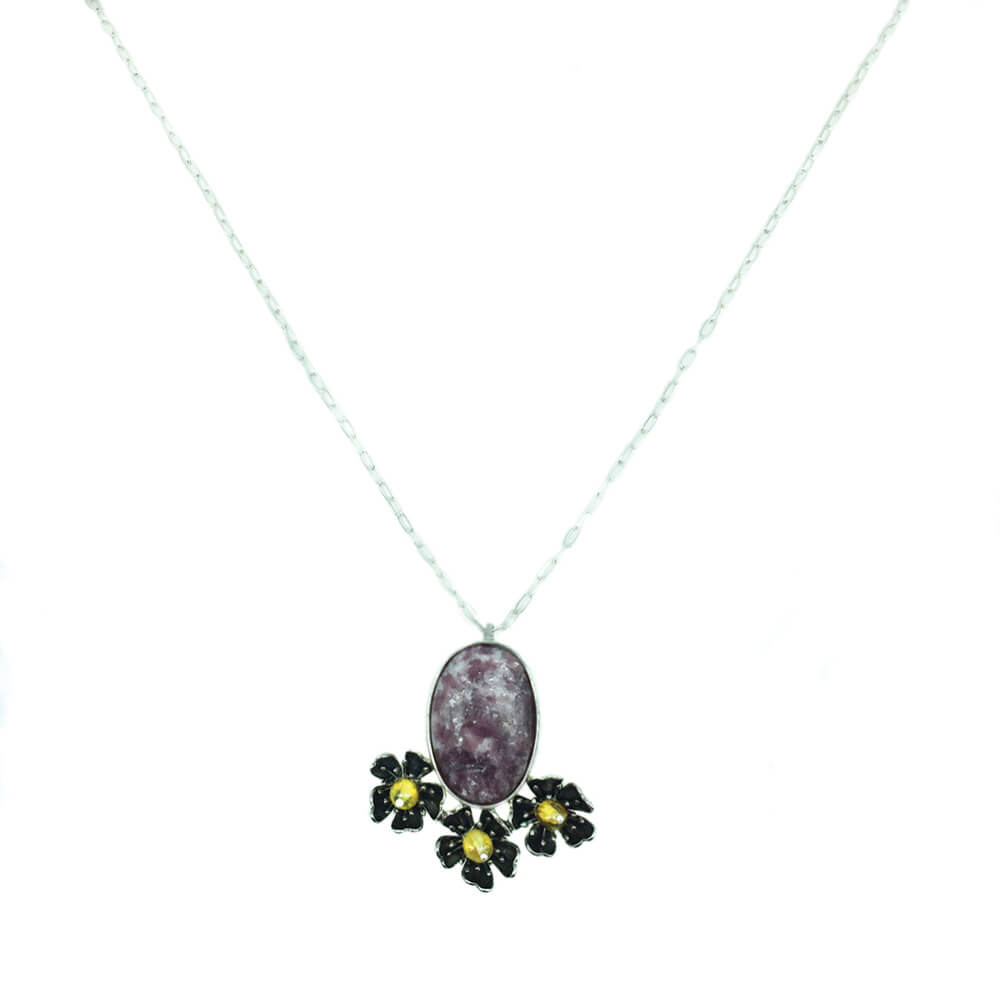 Bezel Choker with 3 Flowers