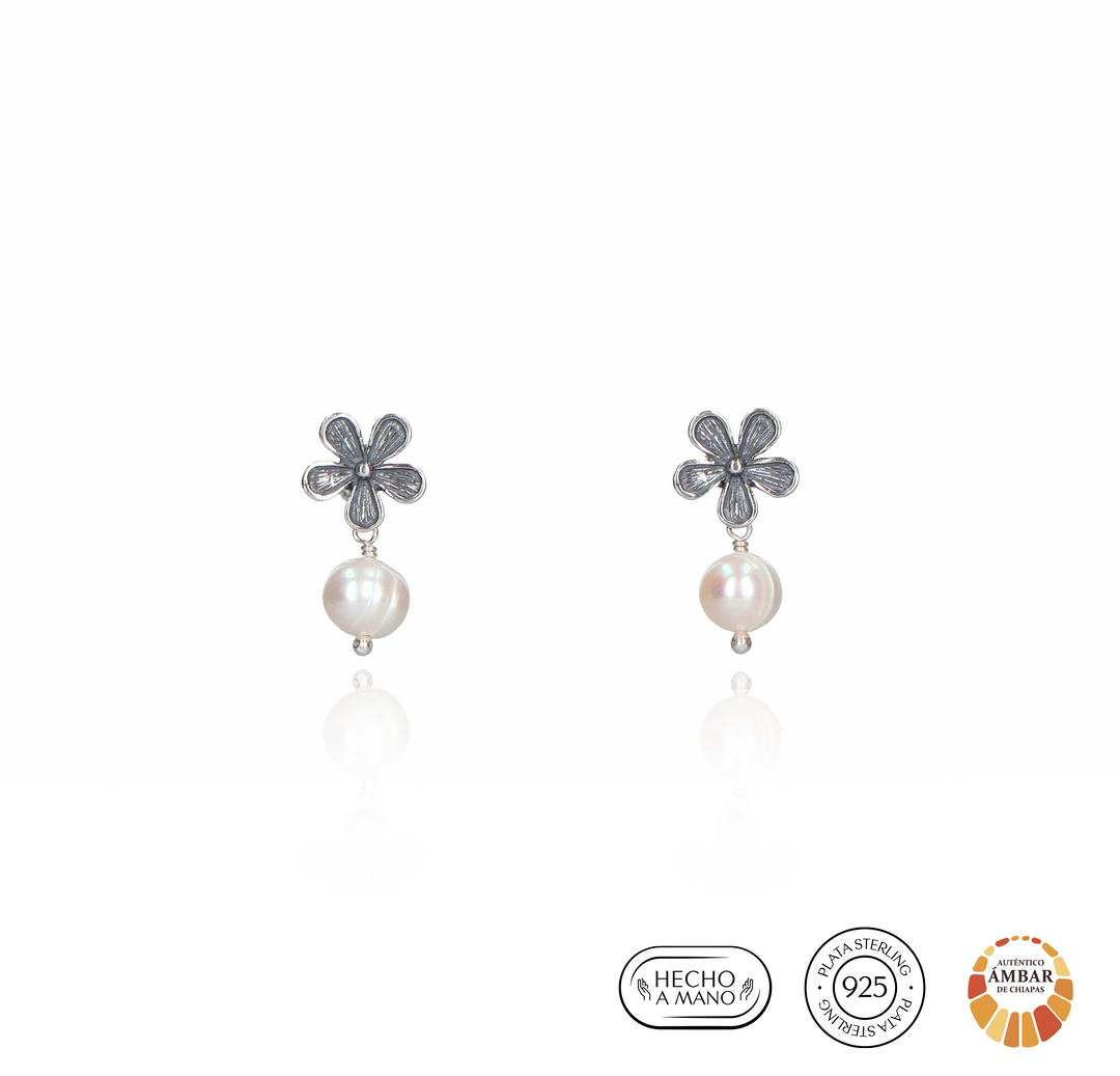 Aretes Flor Sencilla