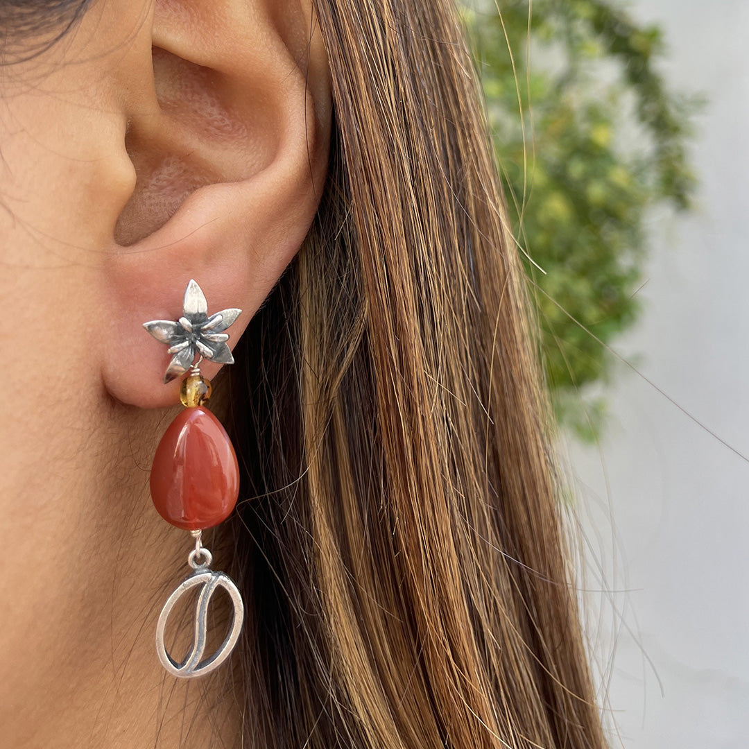 Aretes Flores y Granos de Café