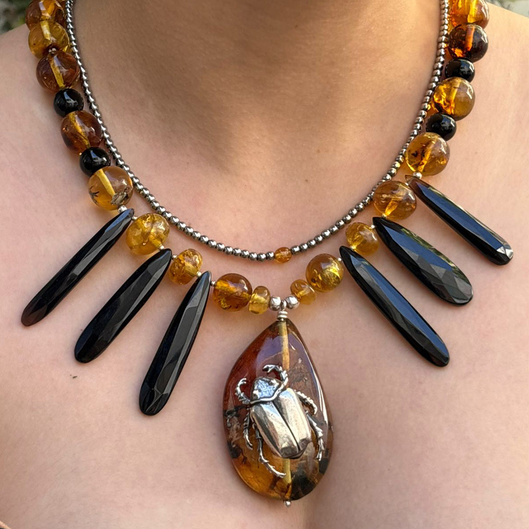 Collar Resplandor de Escarabajo