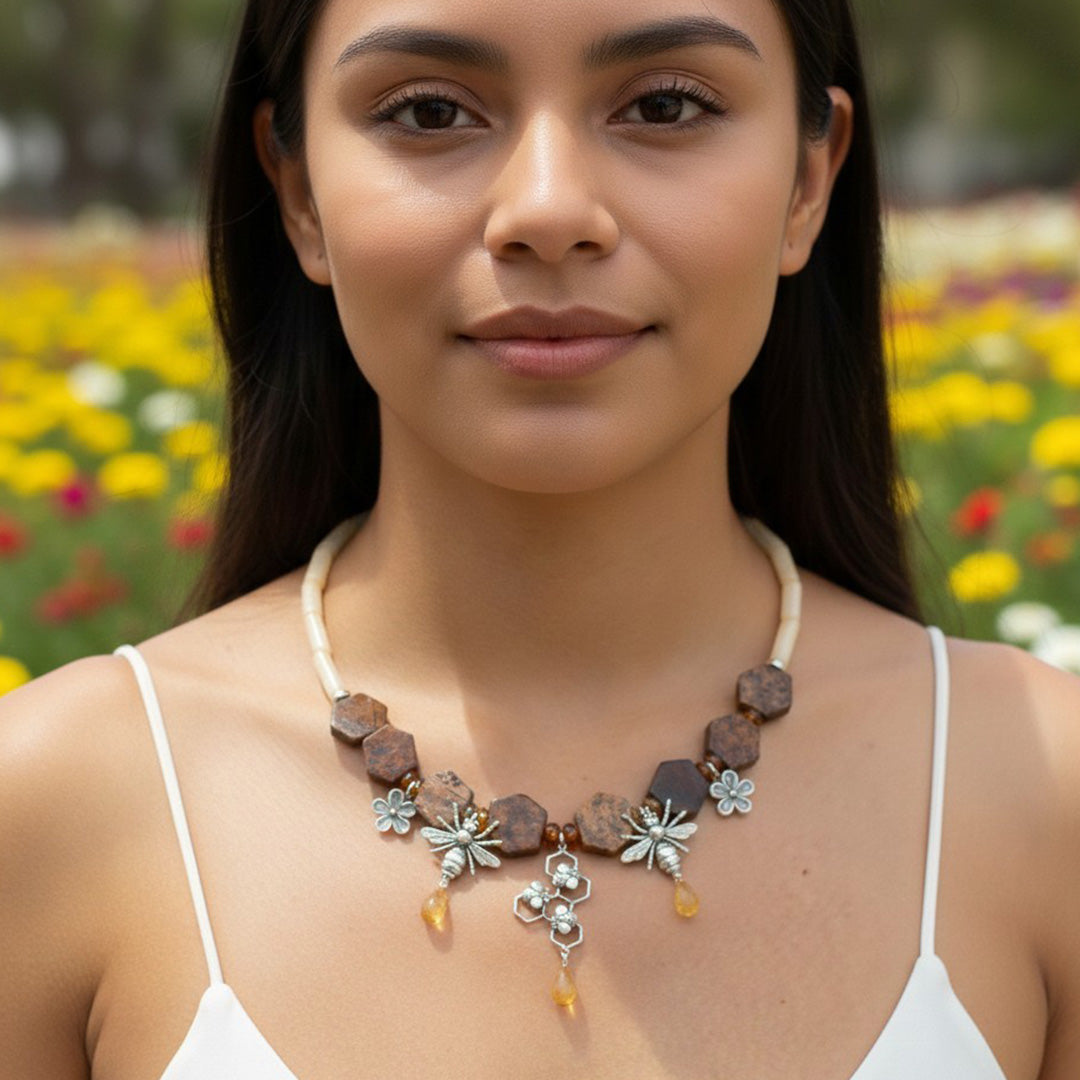 Collar Jardín de Abejas