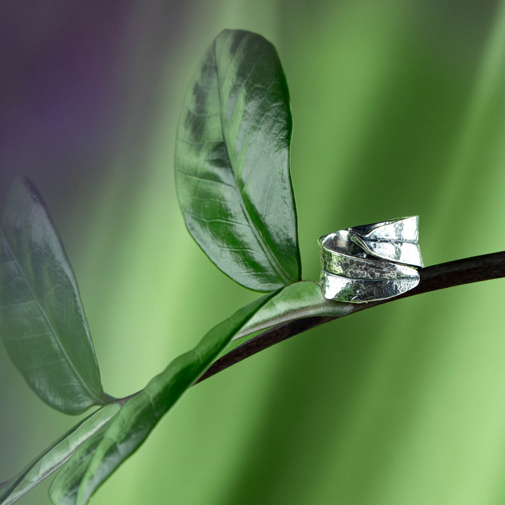 Orchid leaf ring