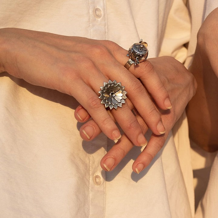 Anillo Flor Yayalag Gde.