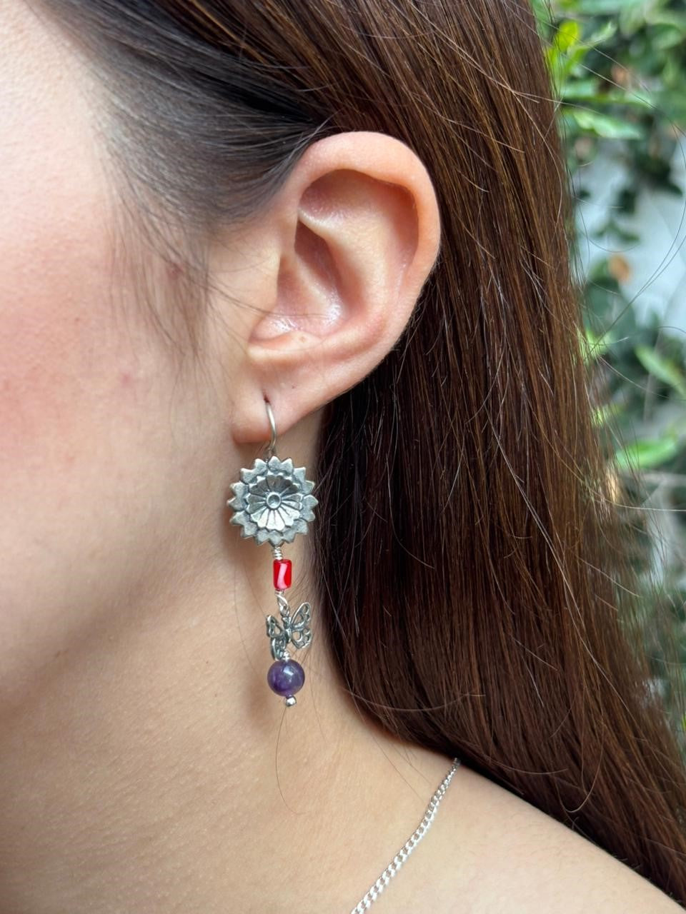 Arete Mariposa Revoloteante