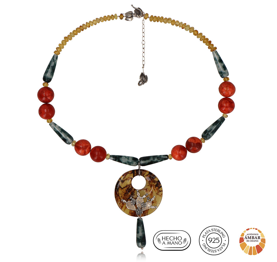 Collar Aro de ámbar con penca de Nopal