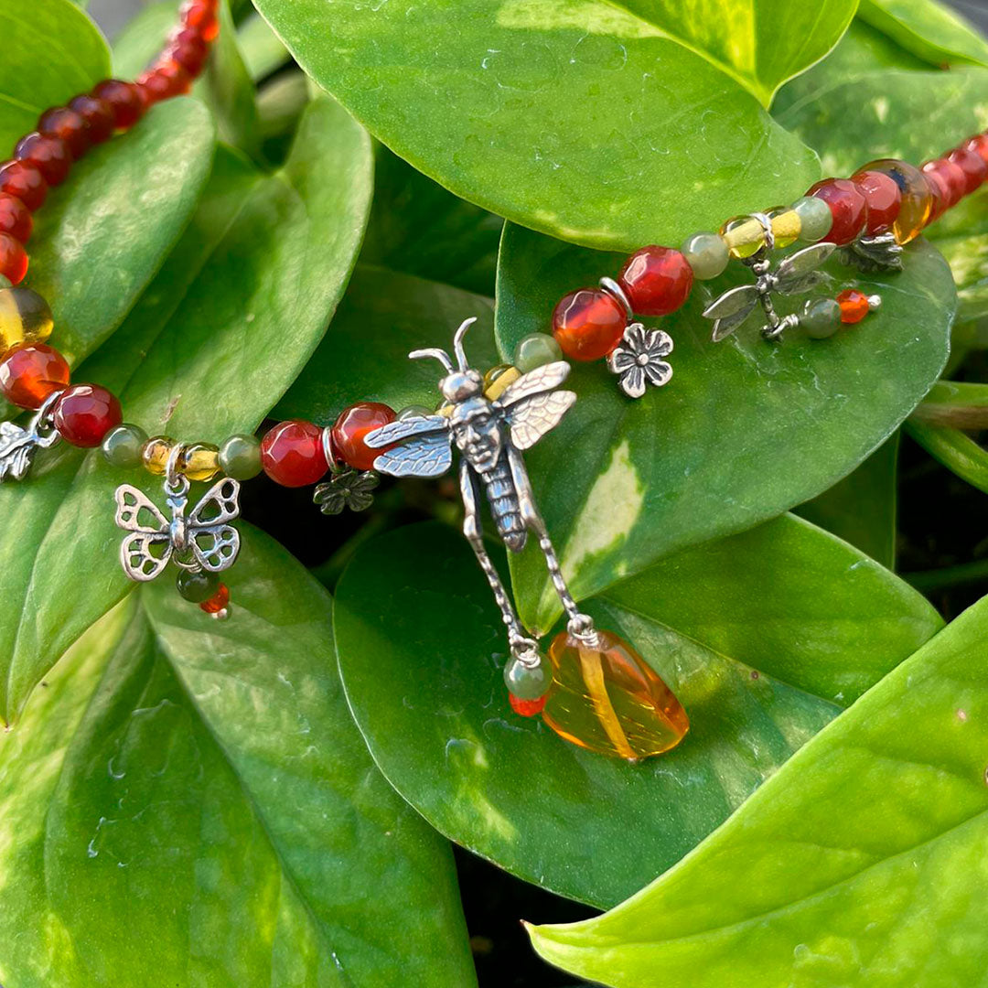Collar Chapulín con Hojas y Flores