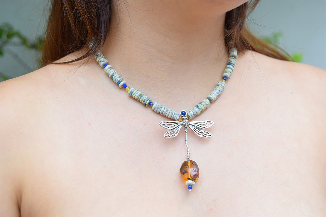 Collar Guardiana del Bosque Astral