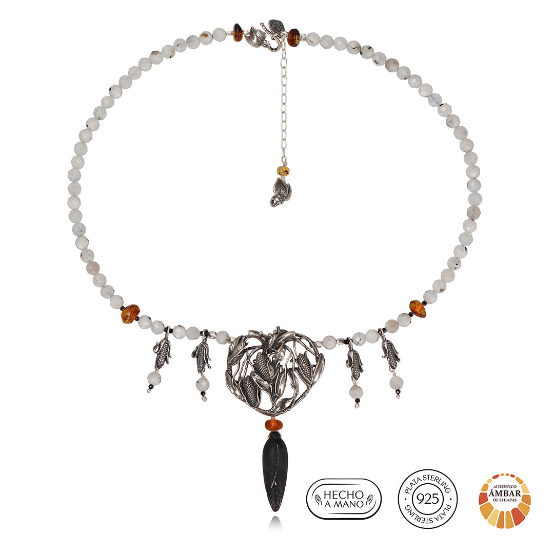 Collar Corazón de Maíz