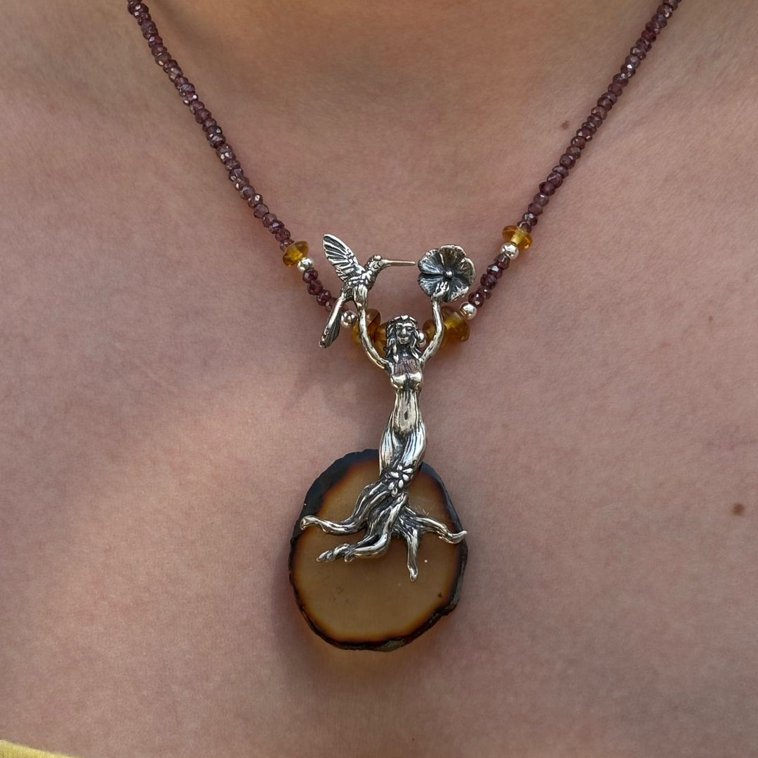 Collar Mujer Refugio