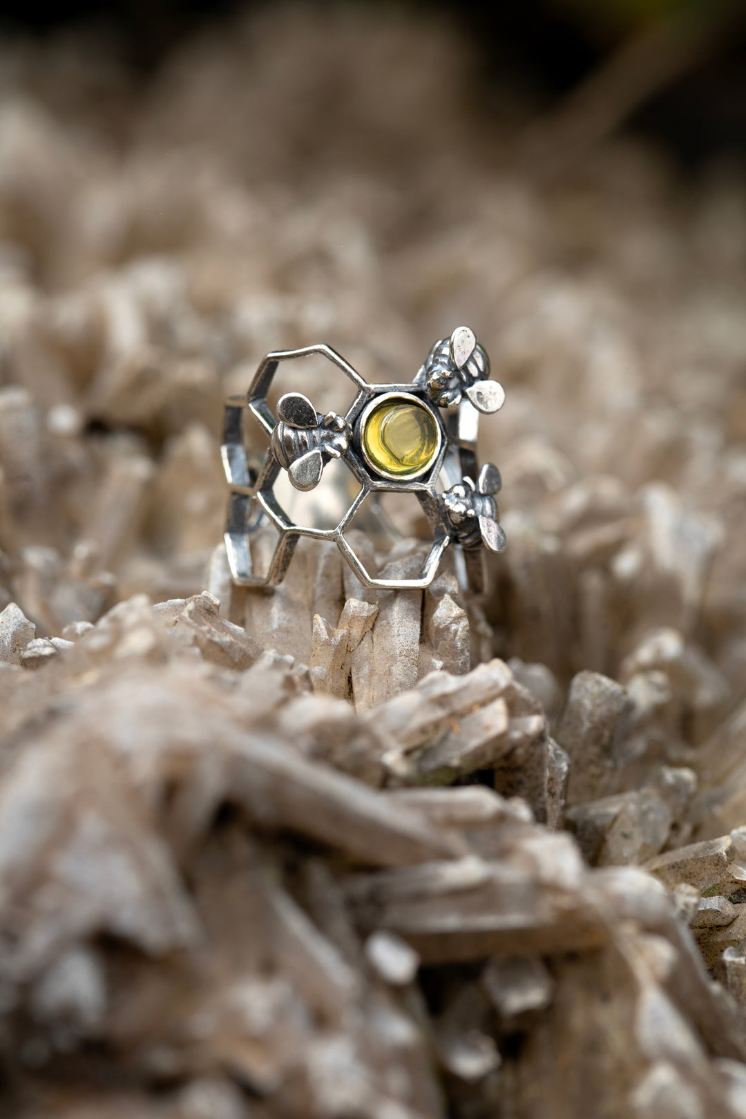 Honeycomb ring eleven chambers