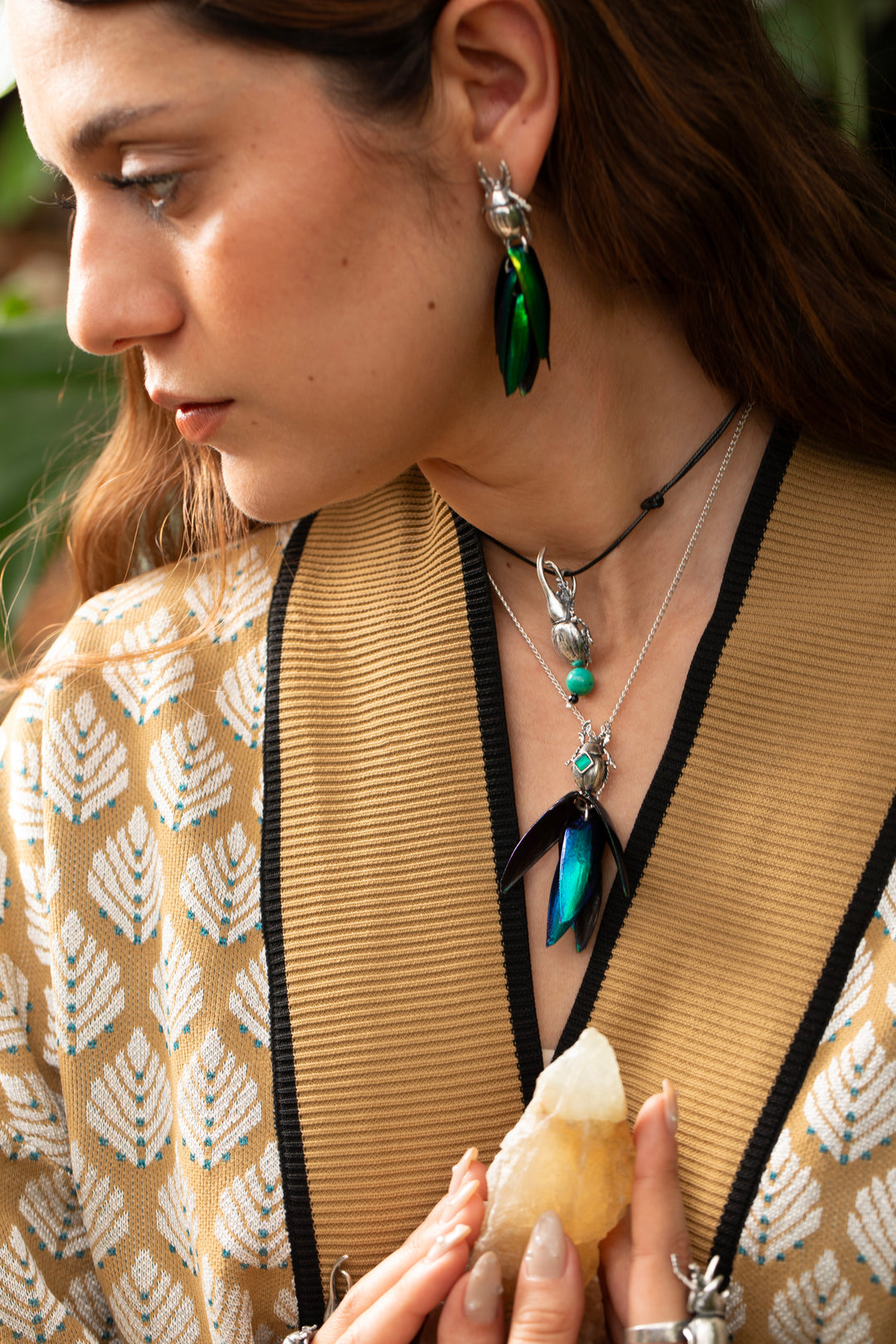 Aretes Escarabajo Pluma