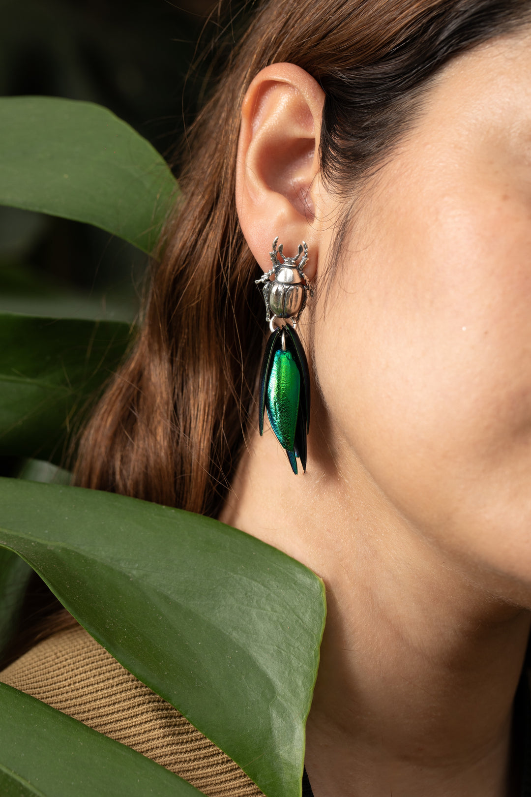 Aretes Escarabajo Pluma