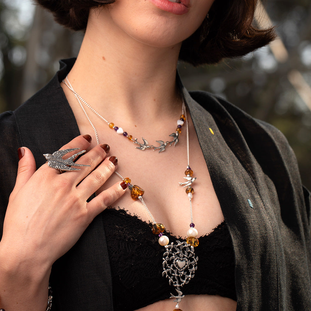 Gargantilla Búsqueda de Parvada