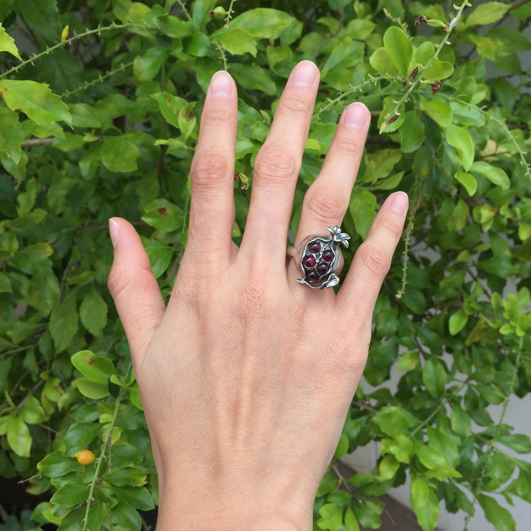 Granada ring