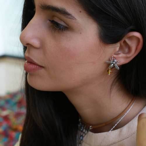 Aretes Abeja Reina