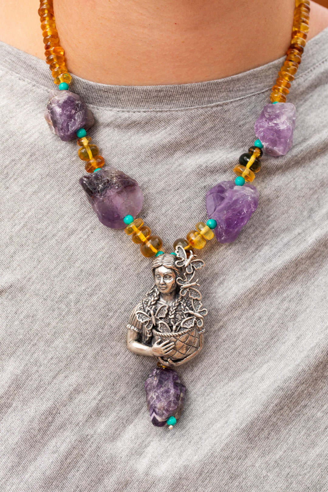 Collar Mujer Uariti con Mariposas