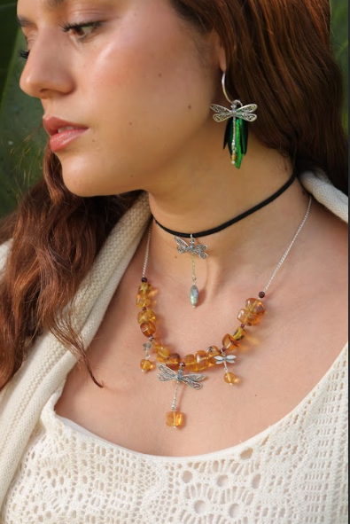 Aretes libélula que resurge