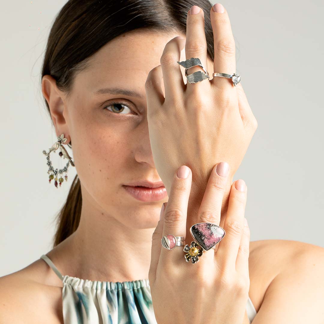Bezel Ring with Flower