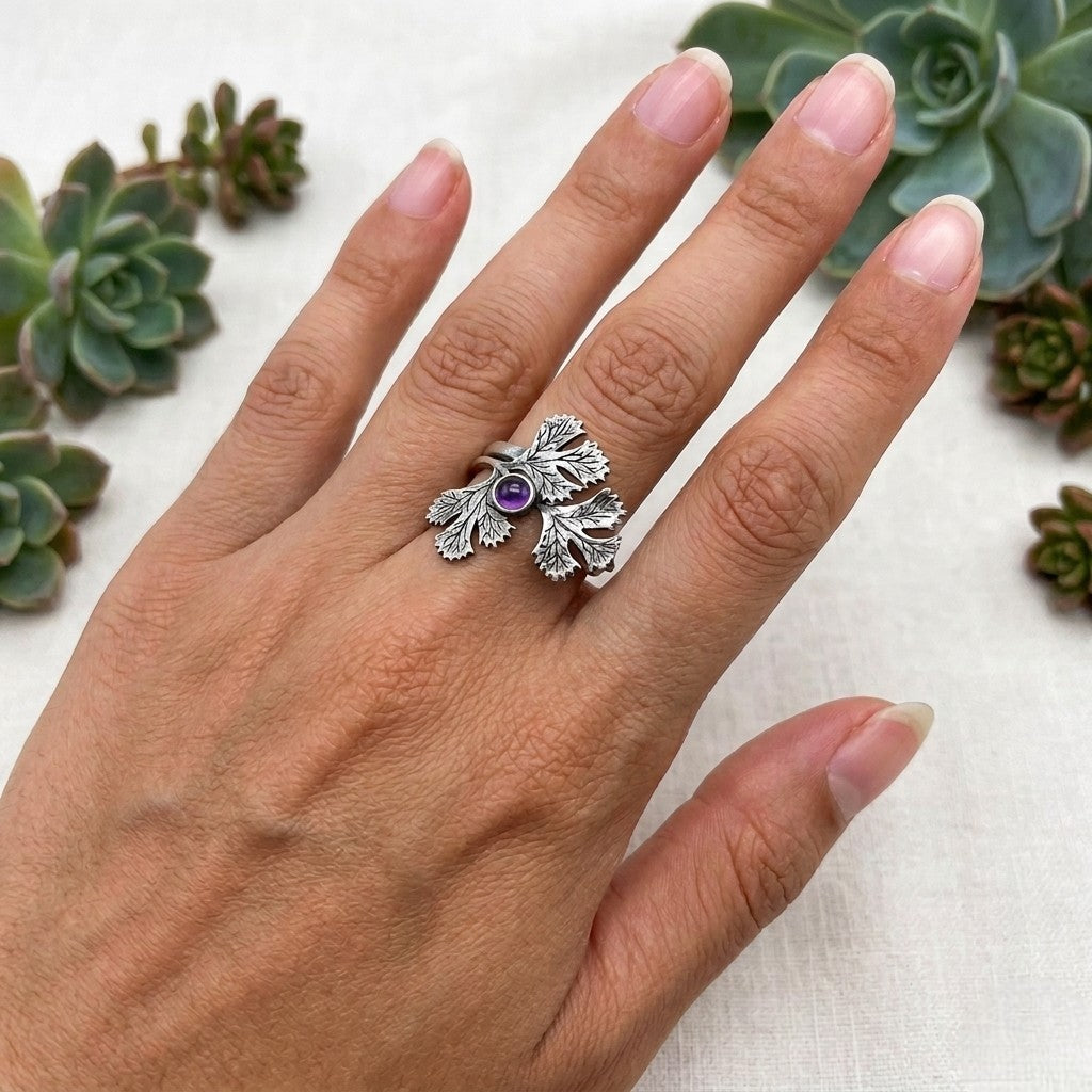 Anillo hojas de cilantro