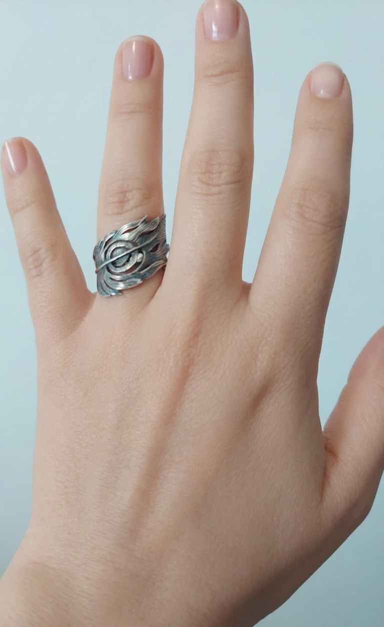 Anillo pluma de pavo real