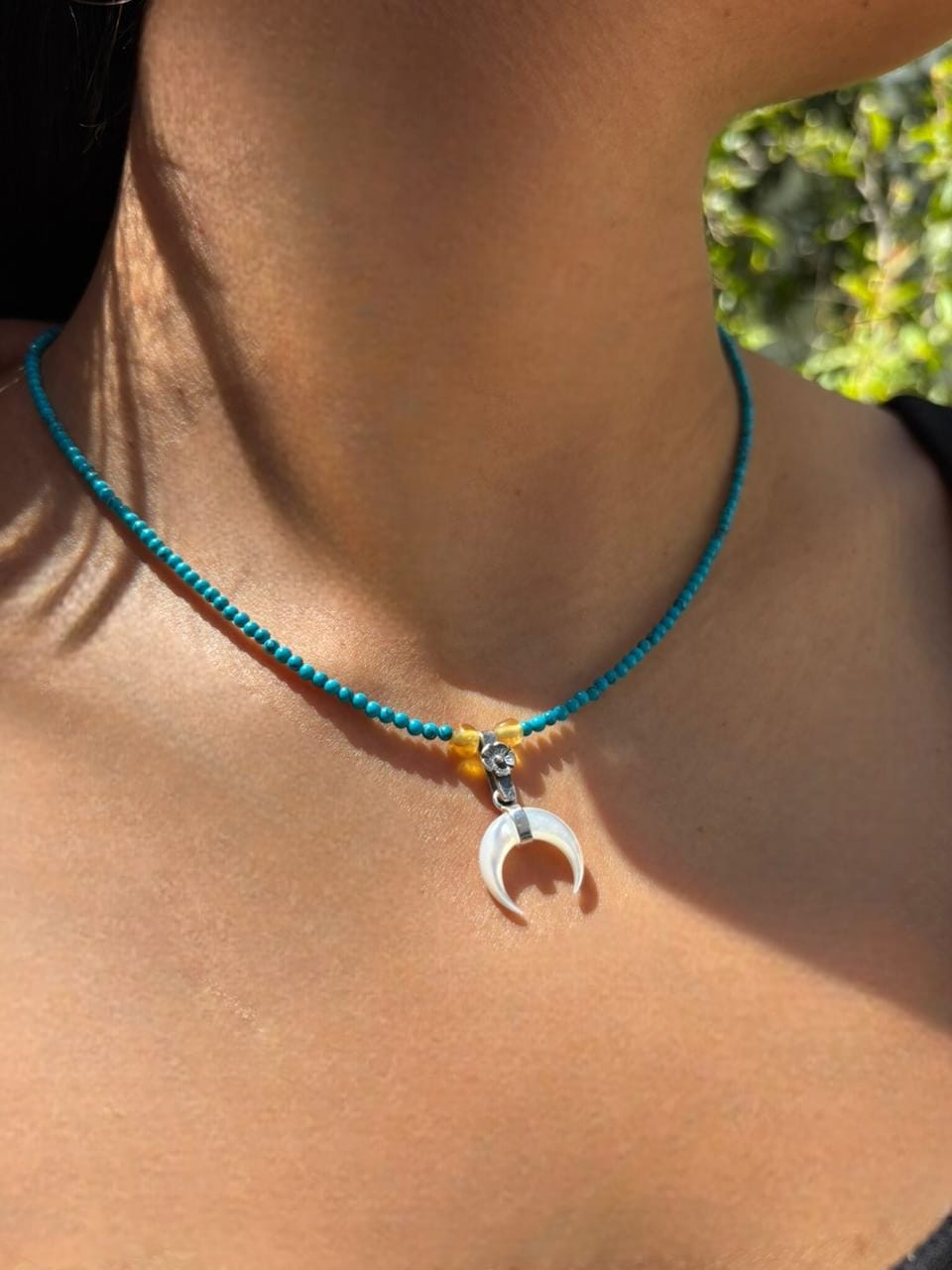 Collar Diosa Luna Blanca