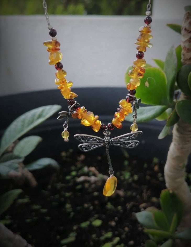 Gargantilla Libélula Calada