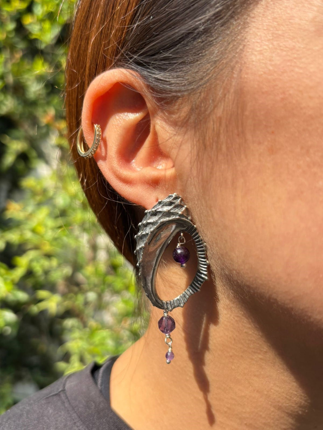Aretes Caracol Purpura Gde.