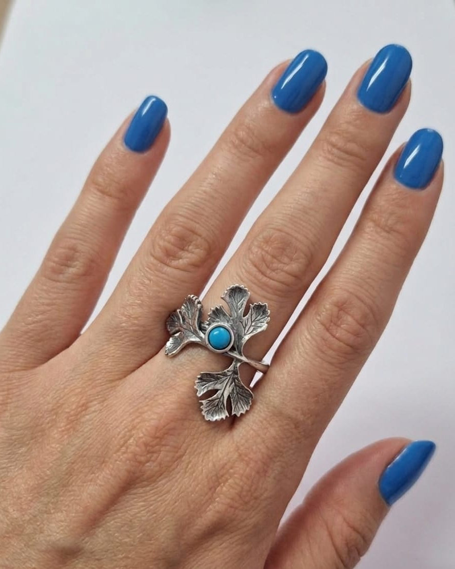 Anillo hojas de cilantro