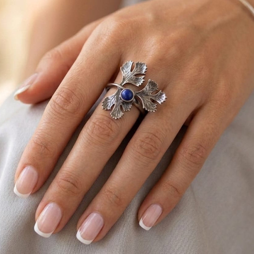 Anillo hojas de cilantro