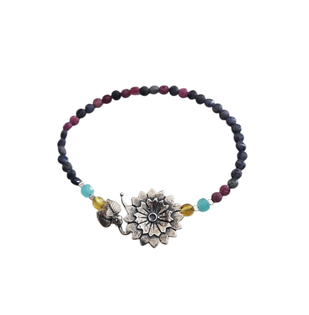 Yalalag Ch Flower Bracelet.