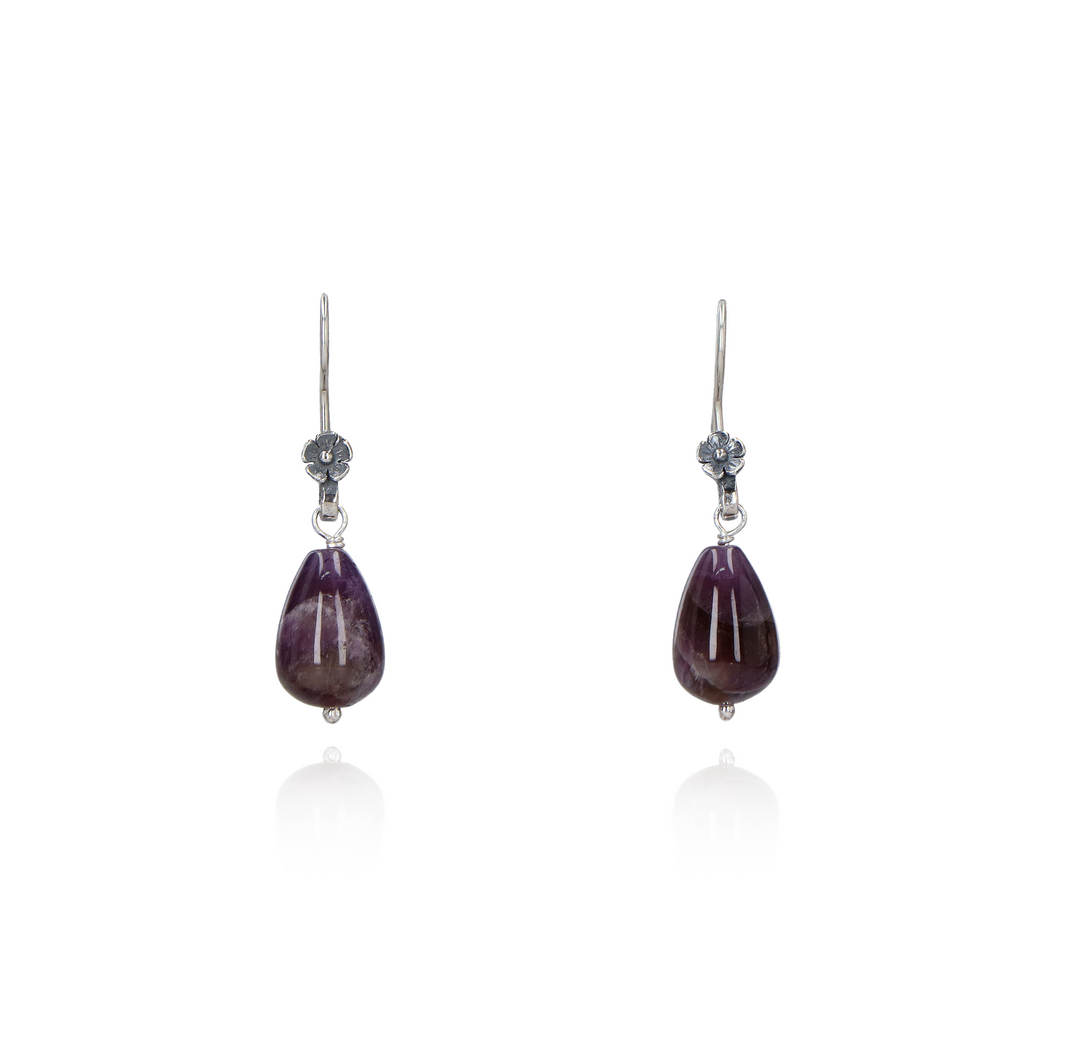 Mini mauve earrings