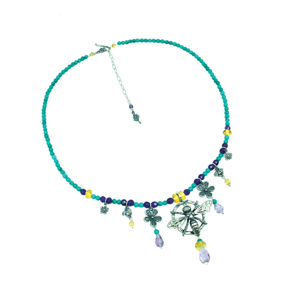 Collar Abeja sobre Círculo