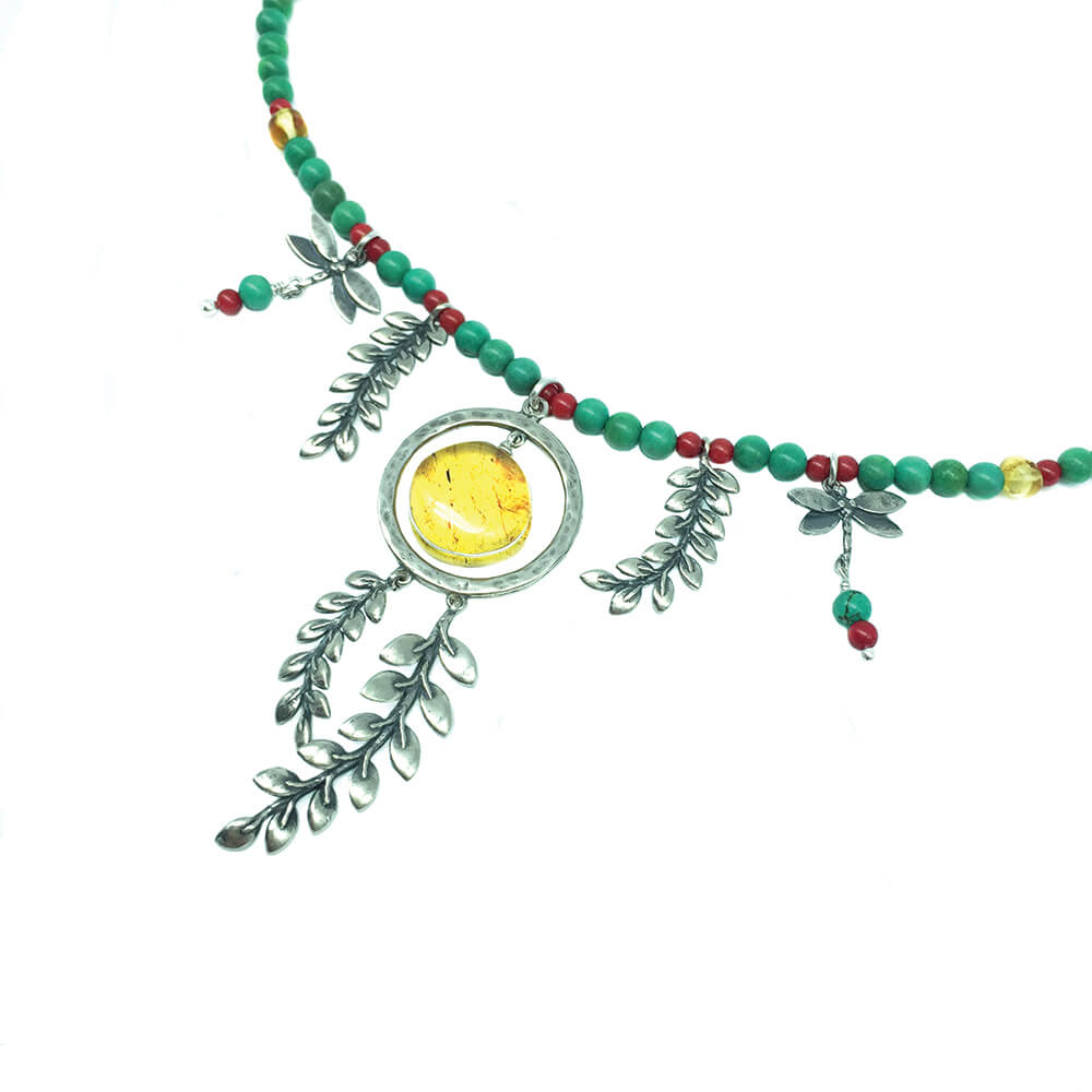 Collar Círculo con Helechos