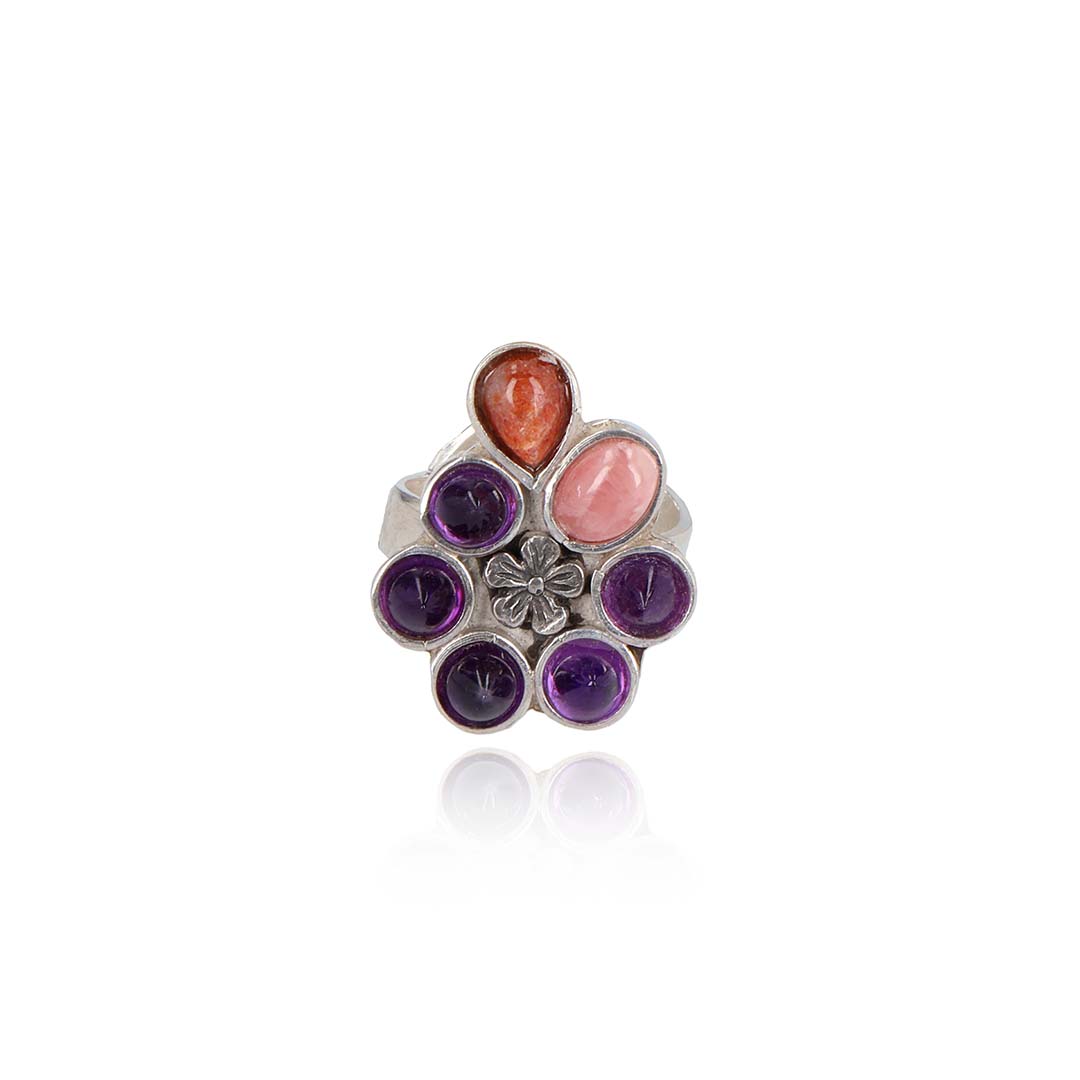 Field Flower Ring with Various Bezels