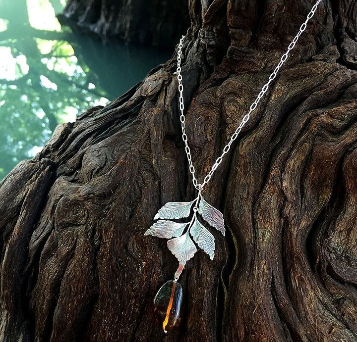 Ferns choker