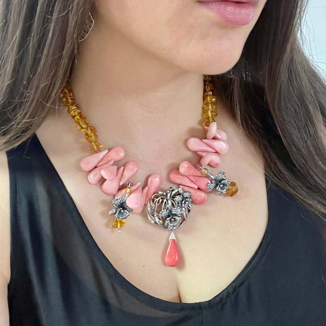 Collar Corazón de Orquideas
